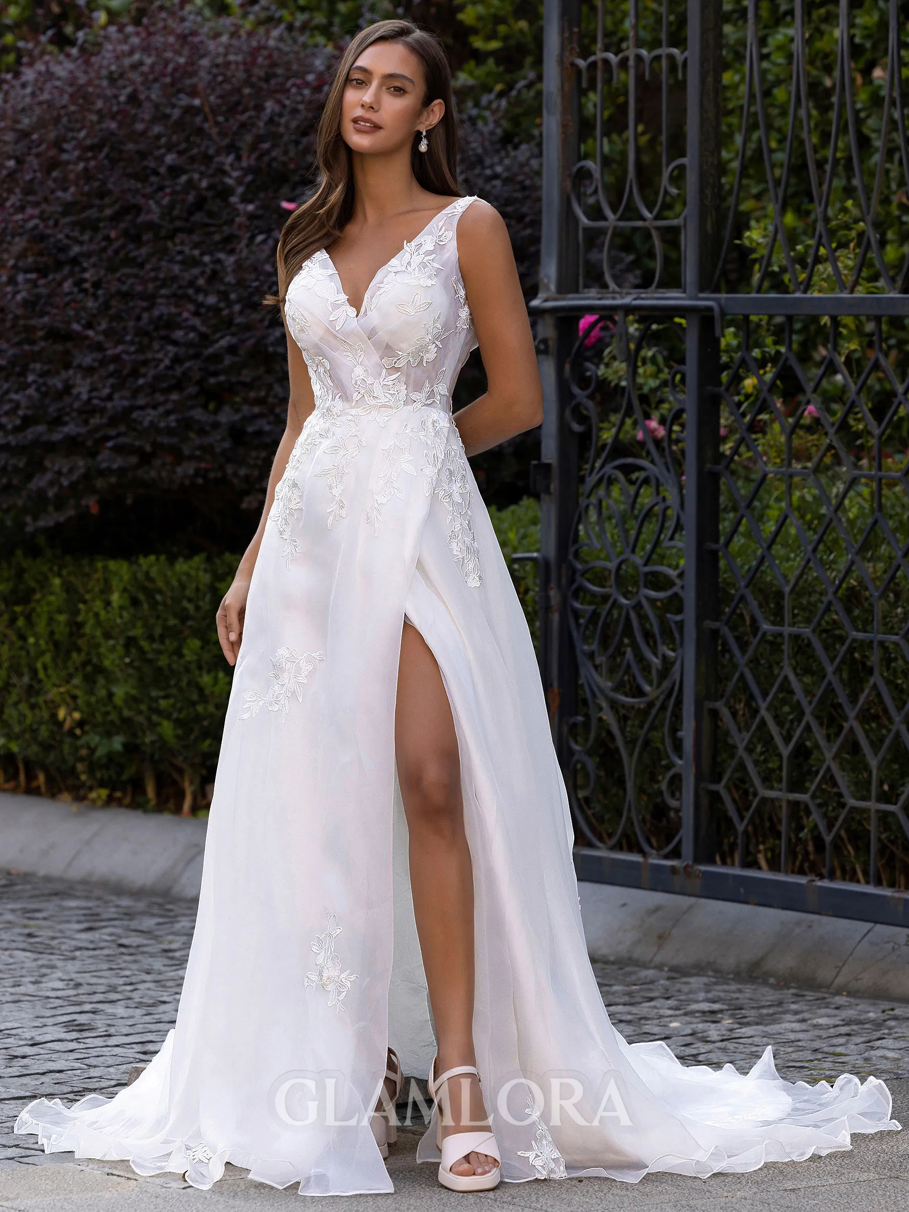Gorgeous A-Line/Princess Satin Applique V-Neck Sleeveless Sweep/Brush Train Wedding Dress