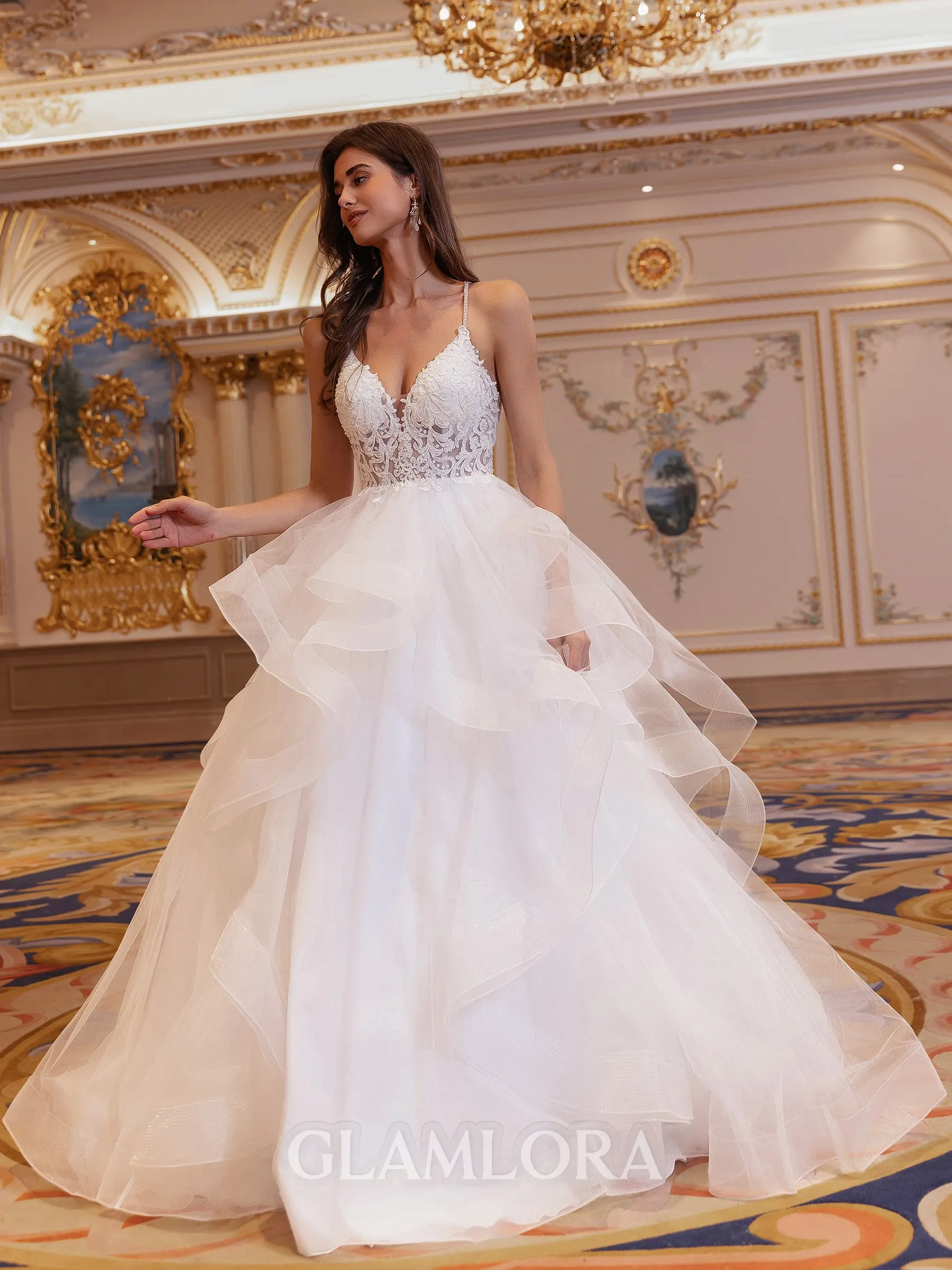 Endearing Ball-Gown V-Neck Appliques Lace Sweep Train Tulle Wedding Dress