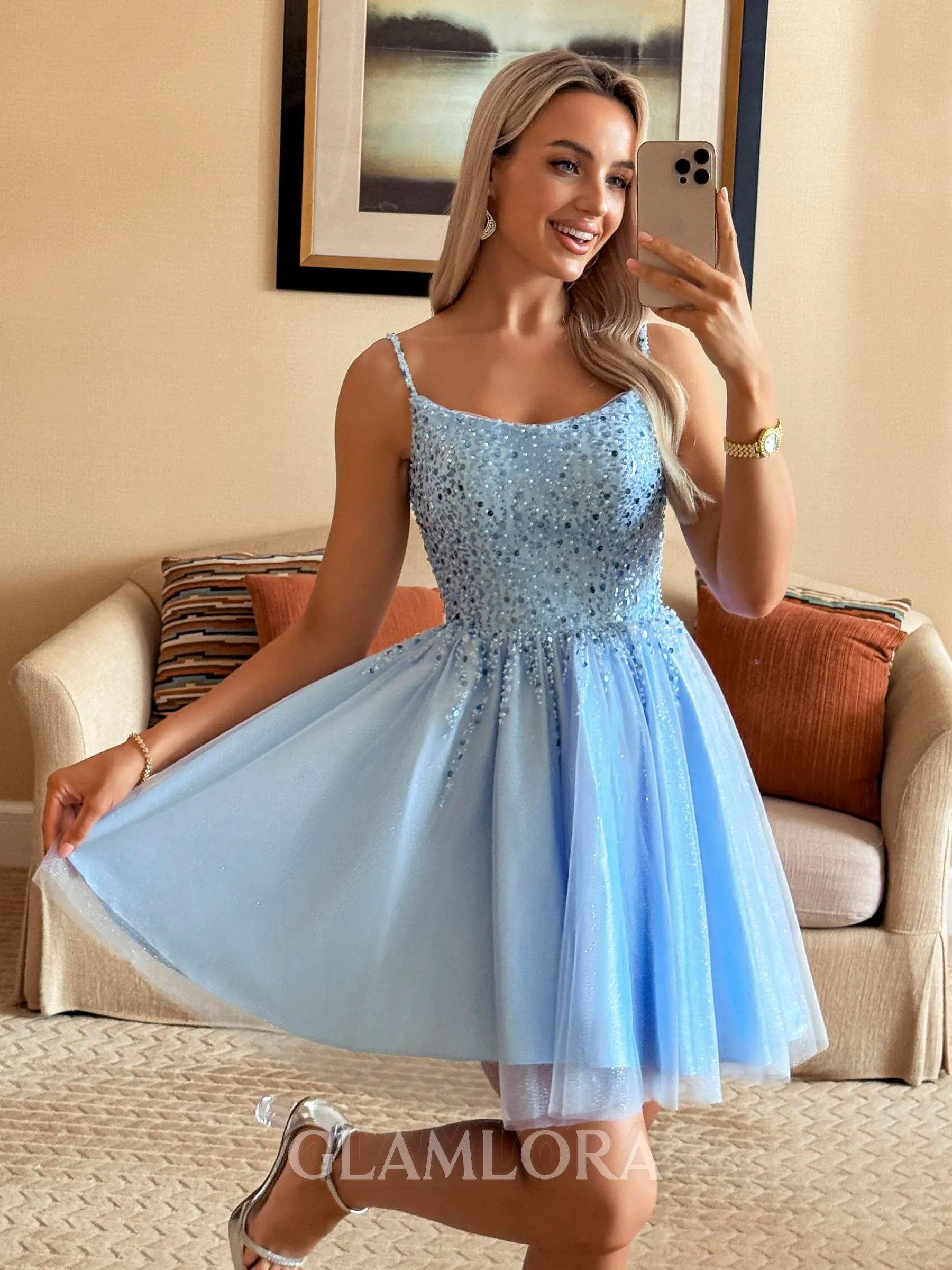 Magnificent A-line Spaghetti Straps Sequin Short/Mini Tulle Homecoming Dress