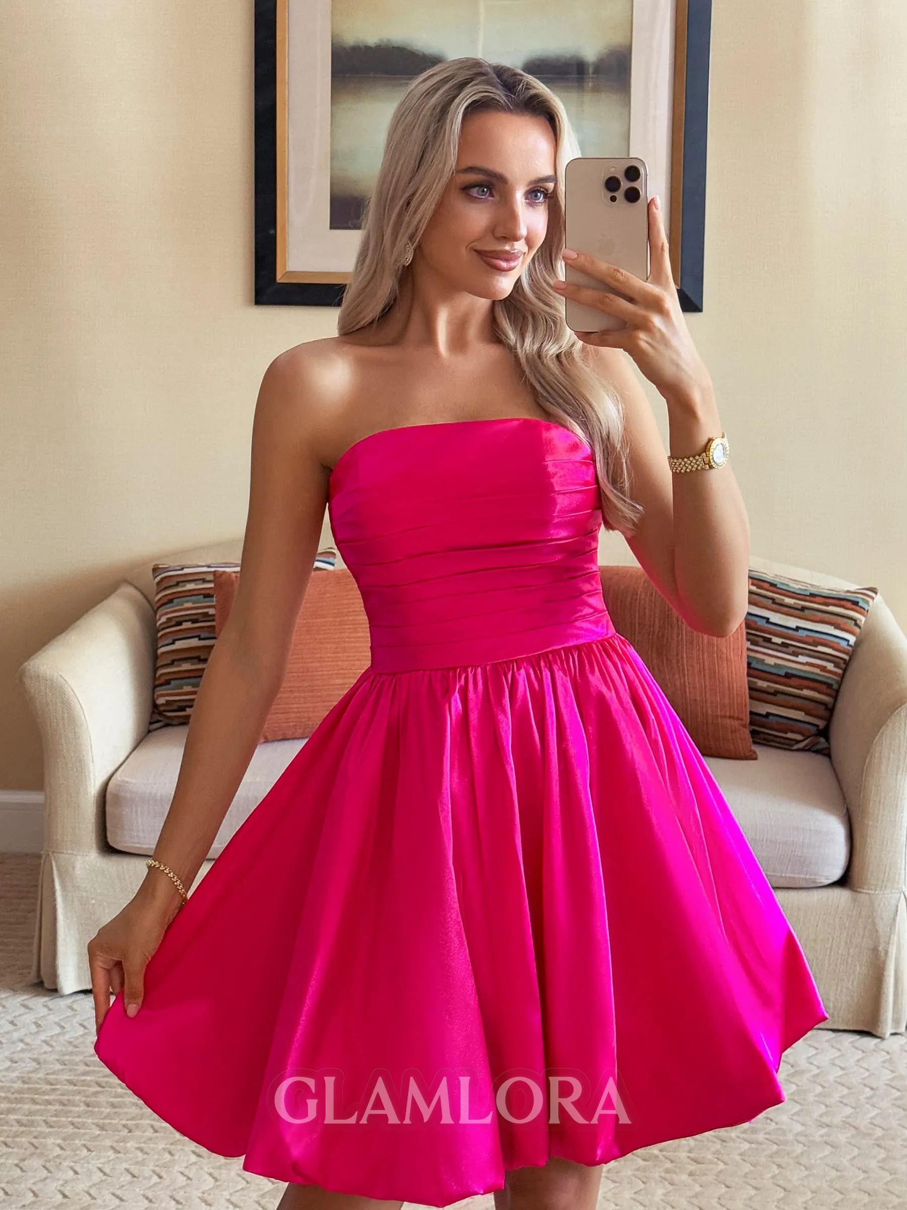 Mesmerizing A-line Strapless Pleated Short/Mini Silk Like Satin Homecoming Dress