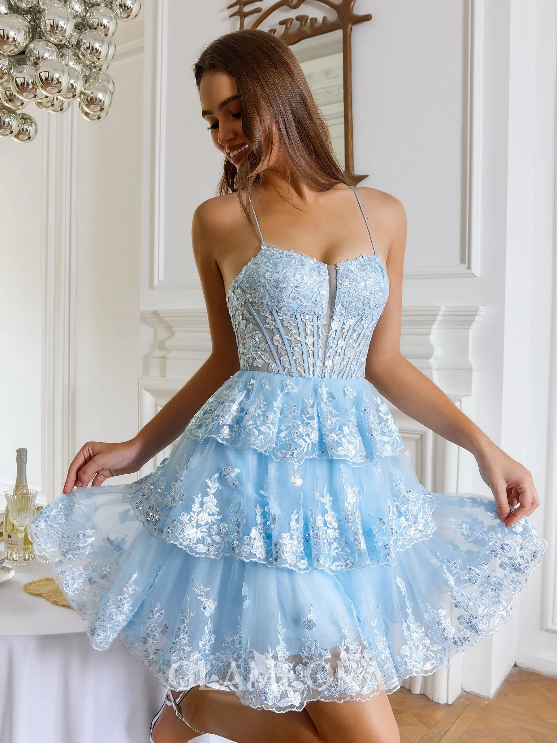 Graceful A-line Spaghetti Straps Appliques Lace Short/Mini Tulle Corset Homecoming Dress