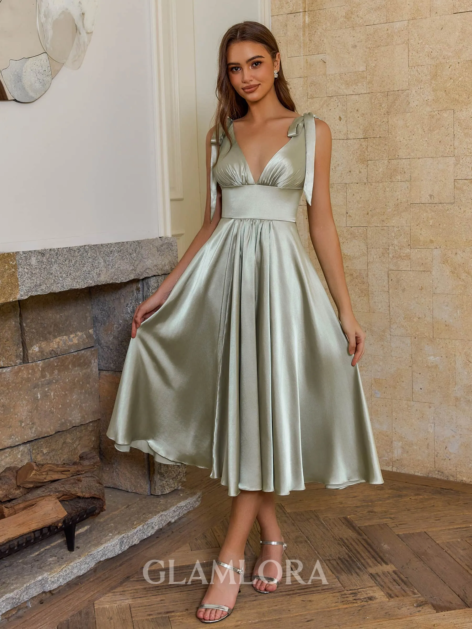 Trendy A-line V-Neck Bow Tea-Length Silk Like Satin Homecoming Dress