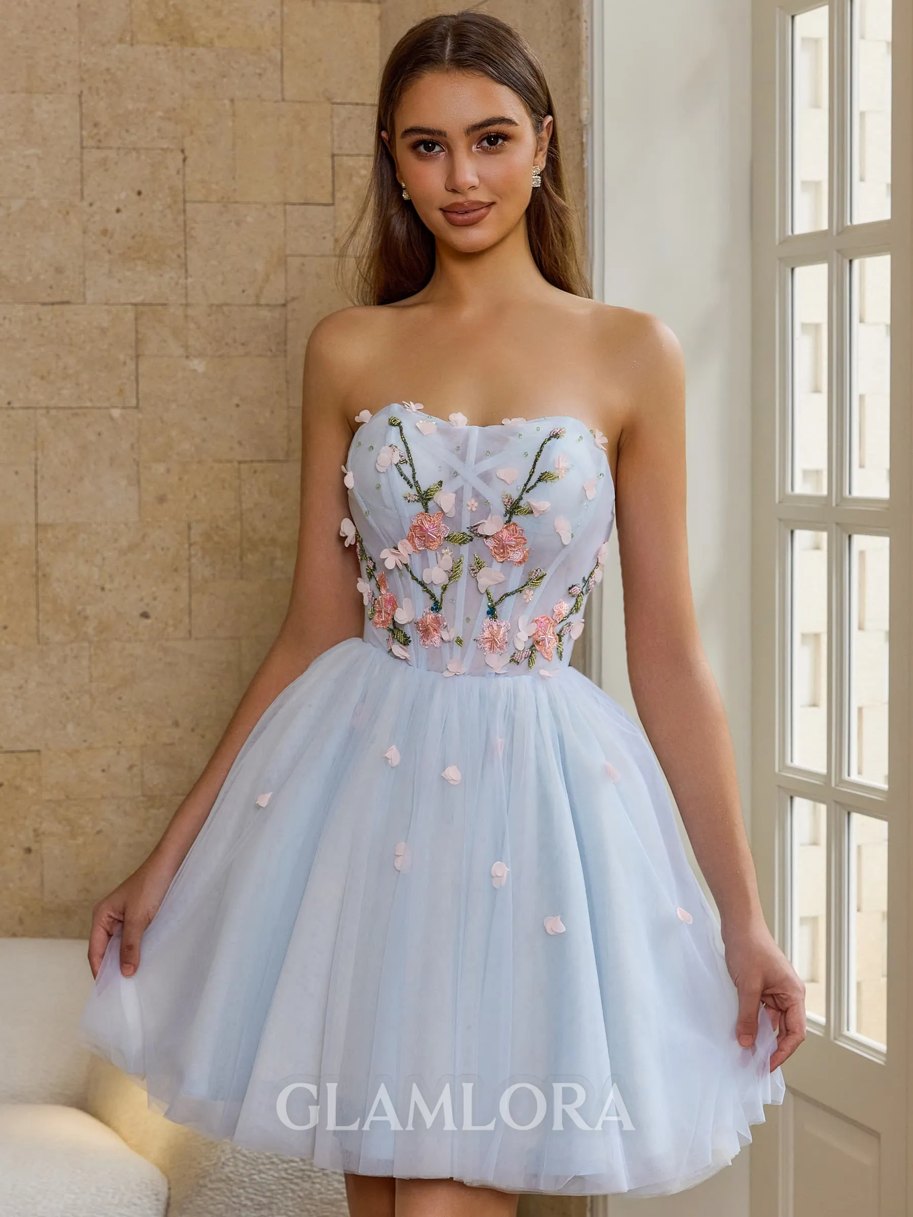 Fashion A-line Straight Appliques Lace Short/Mini Tulle Corset Homecoming Dress