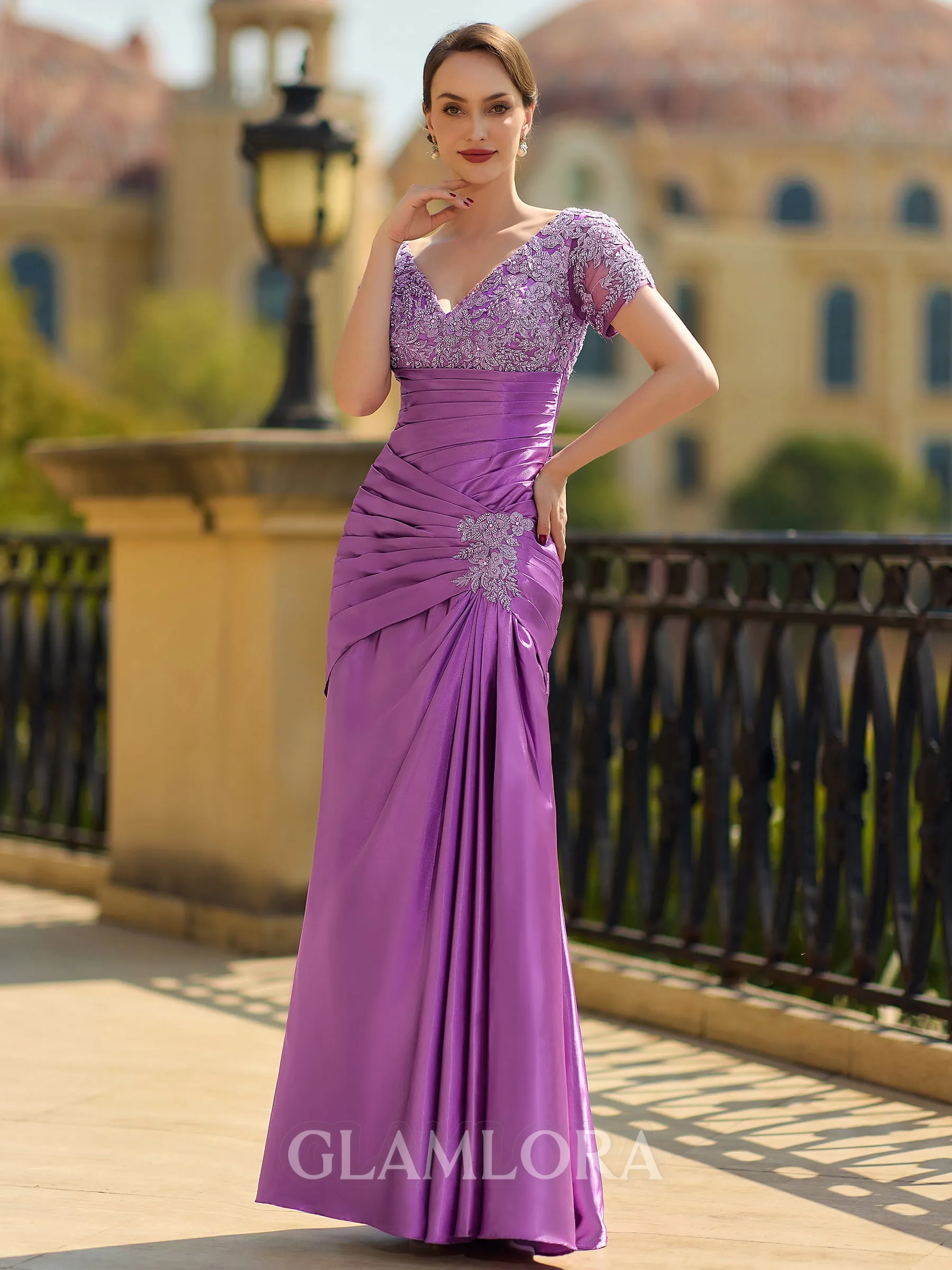 Stunning Sheath/Column Silk like Satin Applique V-Neck Short Sleeves Floor-Length Mother of the Bride Dress