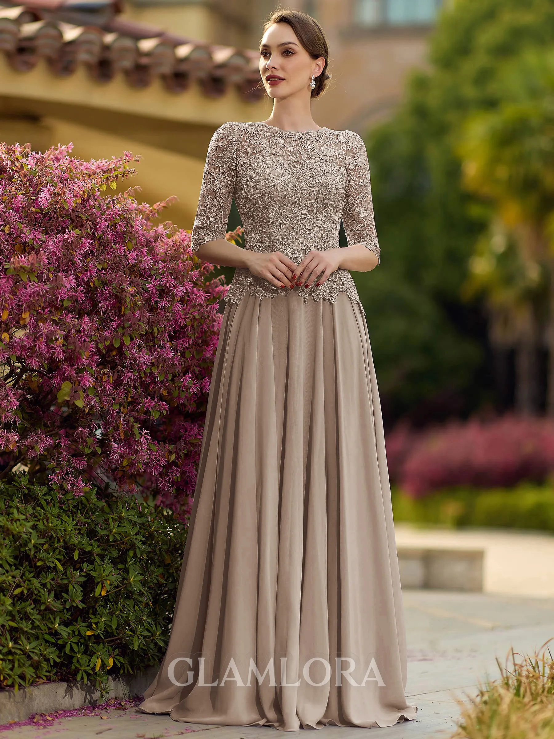 Understated A-line Scoop 3/4 Sleeves Appliques Lace Sweep Train Chiffon Mother of the Bride Dress