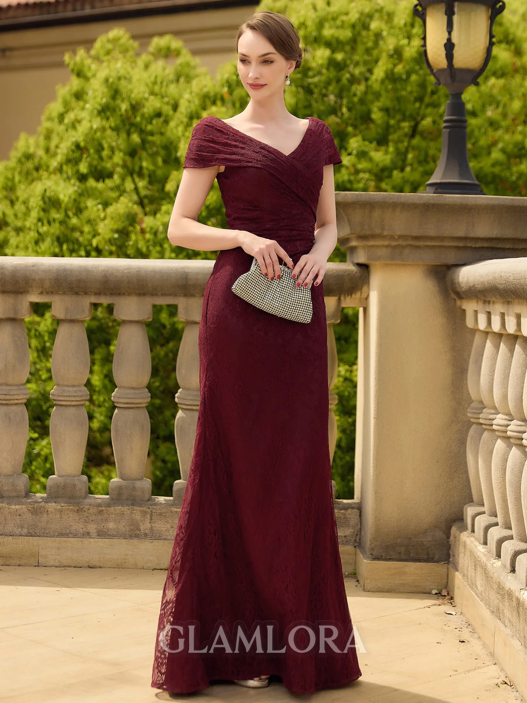 Stunning Sheath/Column Lace Ruched V-Neck Short Sleeves Floor-Length Mother of the Bride Dresses