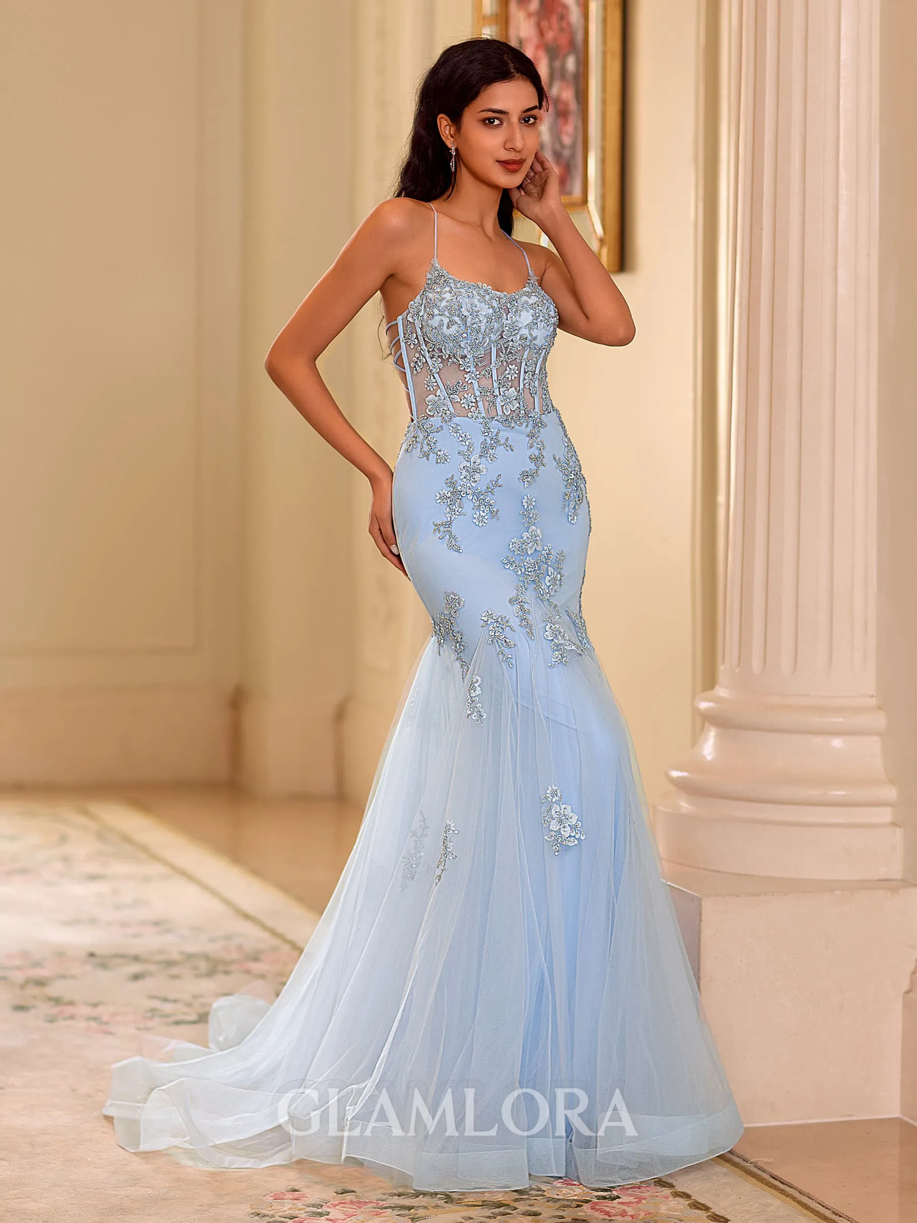 Chic Sheath Spaghetti Straps Appliques Lace Court Train Tulle Corset Prom Dress