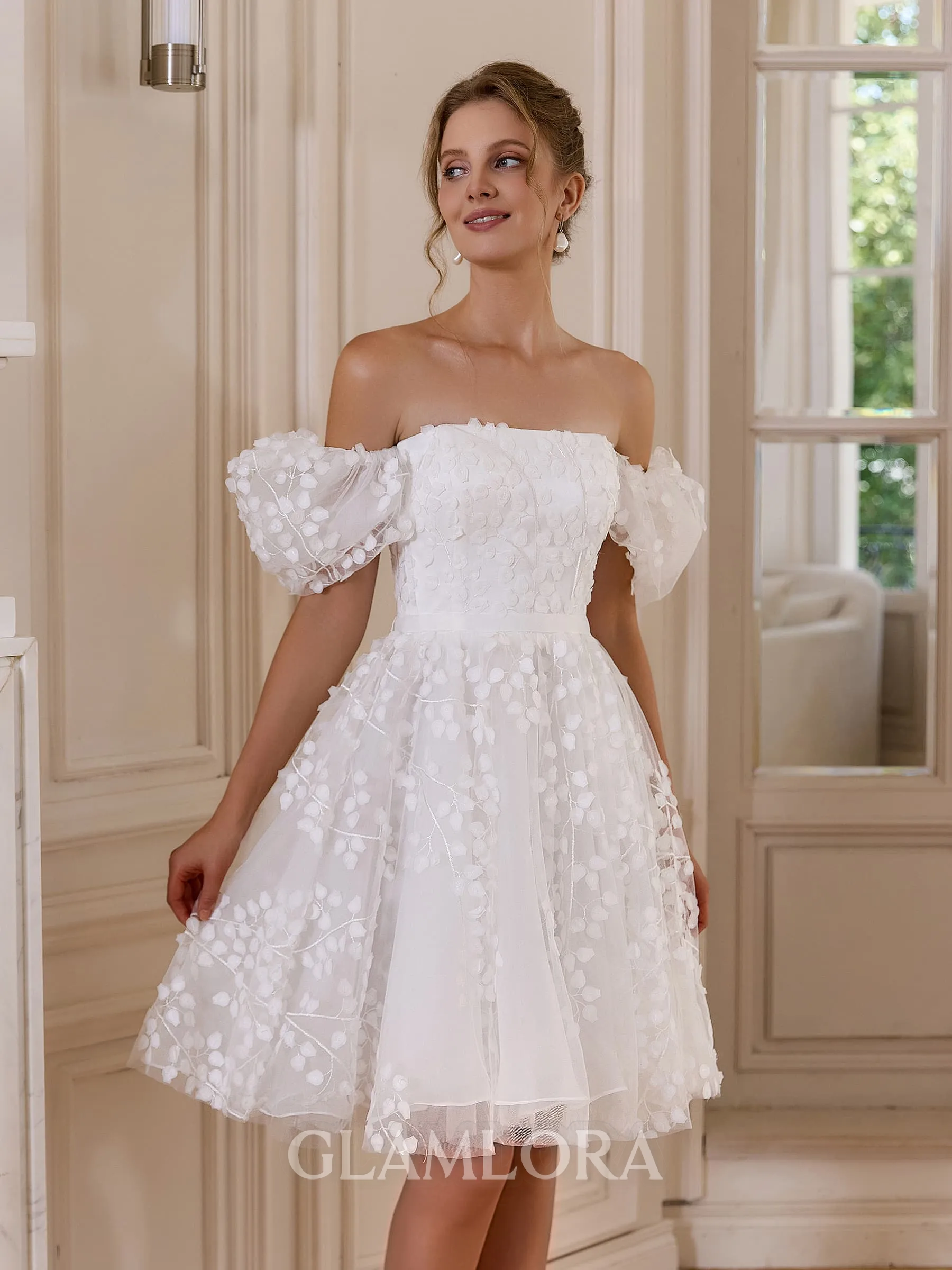 Exquisite A-line Square Short Sleeves Appliques Lace Short/Mini Lace Corset Wedding Dress