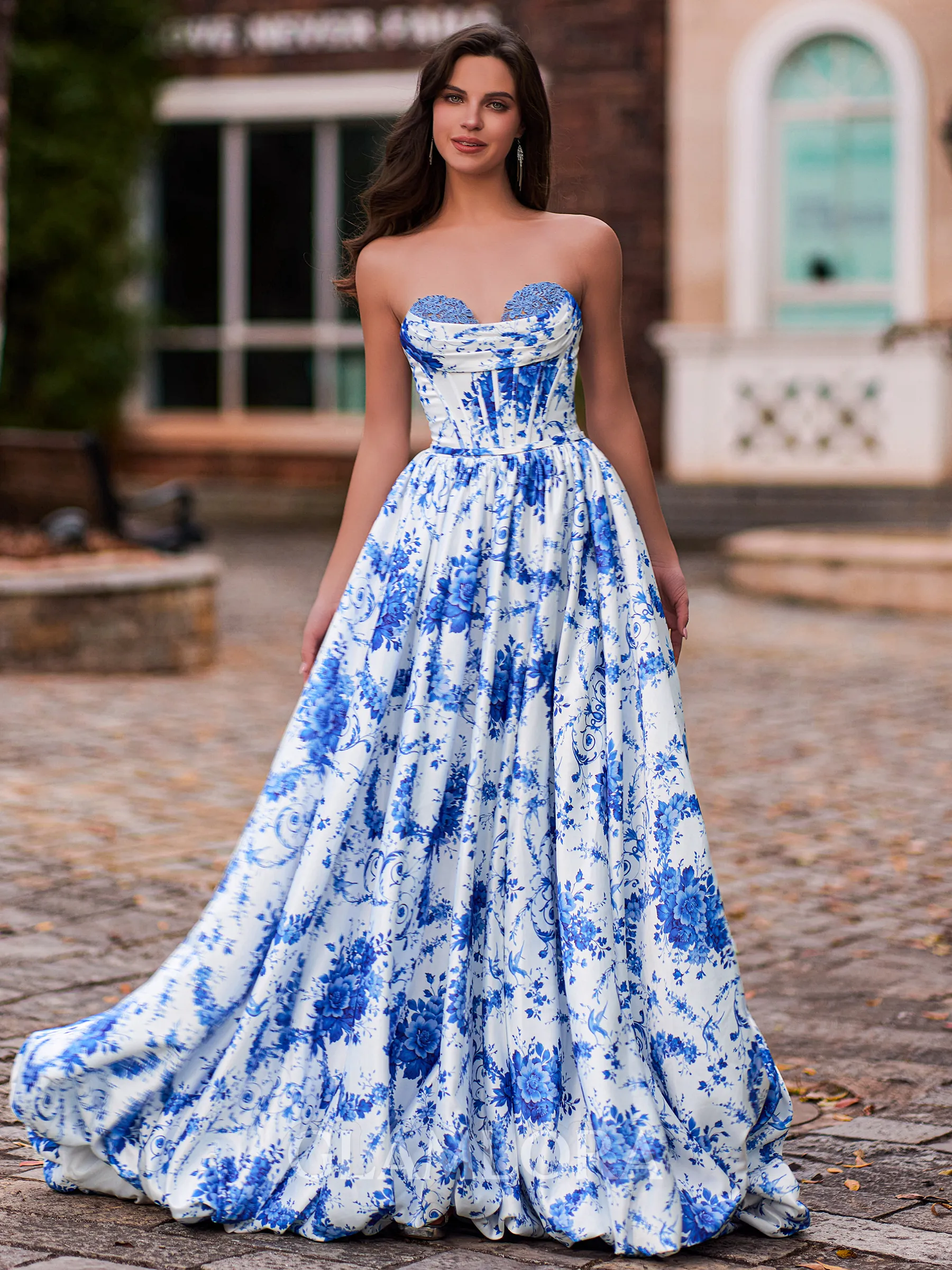 Classy A-Line Sweetheart Pleated Court Train Corset Prom Dress