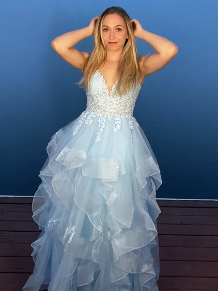 A-line Fashion V-neck Tulle...