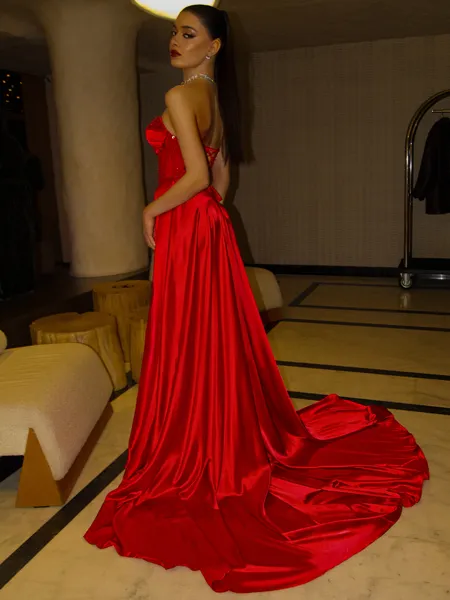 Magnificent A-Line...