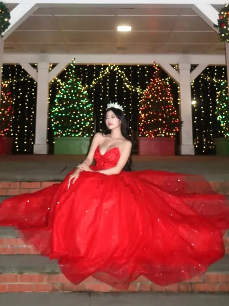 Glamorous A-Line Sweetheart...