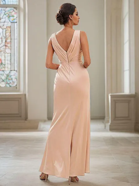 Sheath/Column V-Neck...