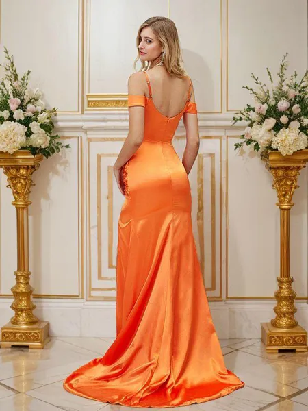 Sheath/Column V-Neck Slinky...