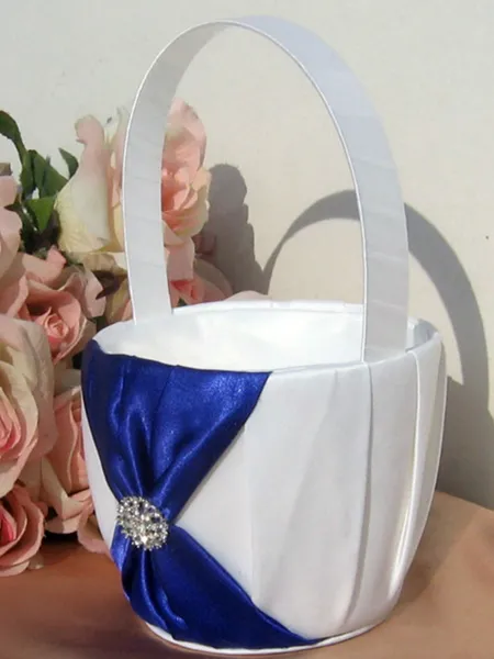 Lovely Flower Basket In Cloth With Rhinestone