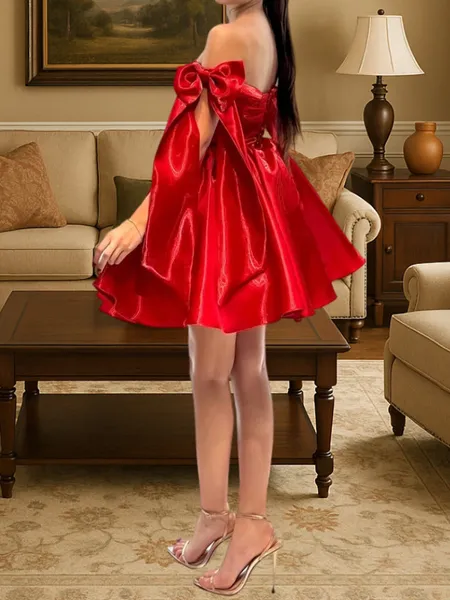 Exquisite A-line Straps Bow...