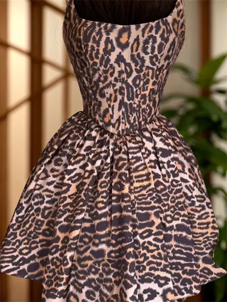 Striking A-line Straps...