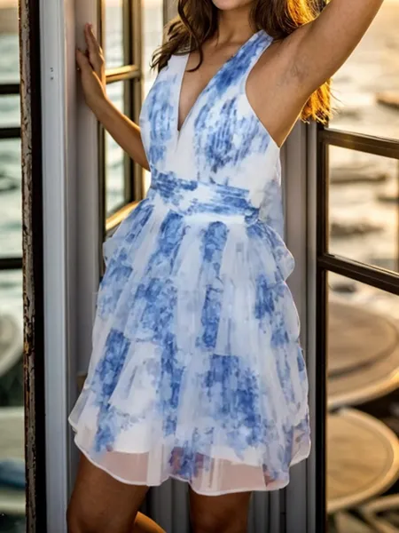 Glamorous A-line Halter...