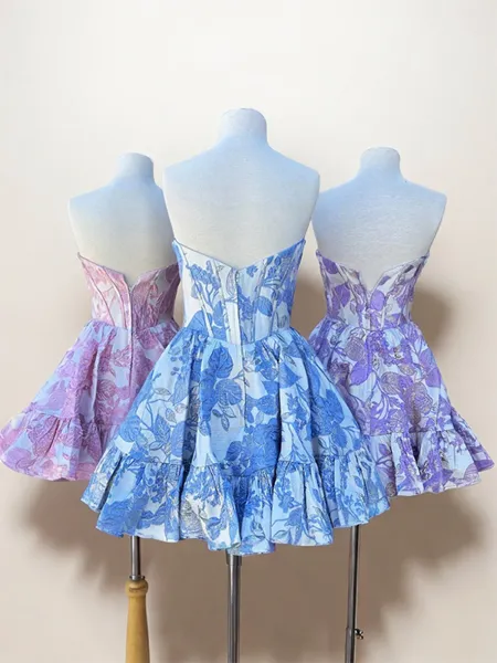 Striking A-line Sweetheart...