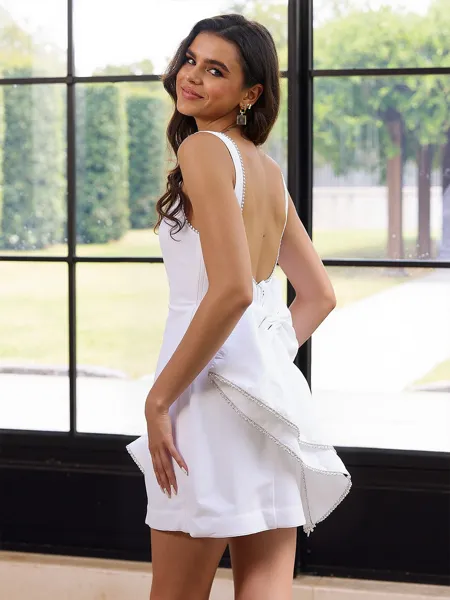 Elegant A-line Scoop Bow...