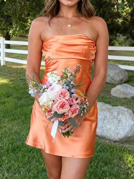 Pretty Sheath Straight...