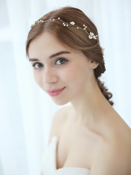 Elegant Pearls Headpieces