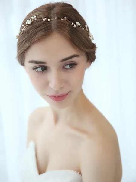 Elegant Pearls Headpieces