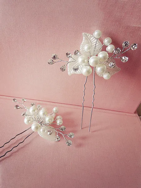 Very Elegant Pearl Headpieces