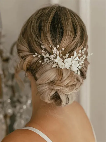 Elegant Alloy Flowers...