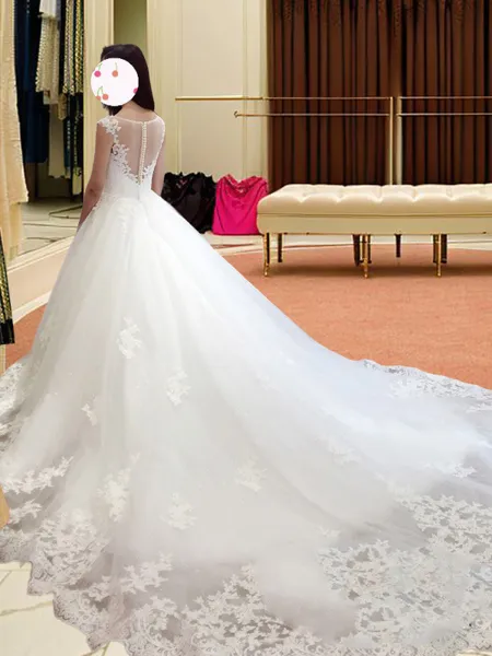 Ball-Gown Princess Opulent...