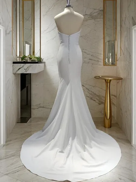 Elegant Sheath/Column...