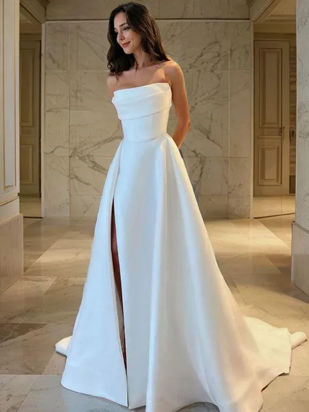 A-line Strapless Sleeveless...