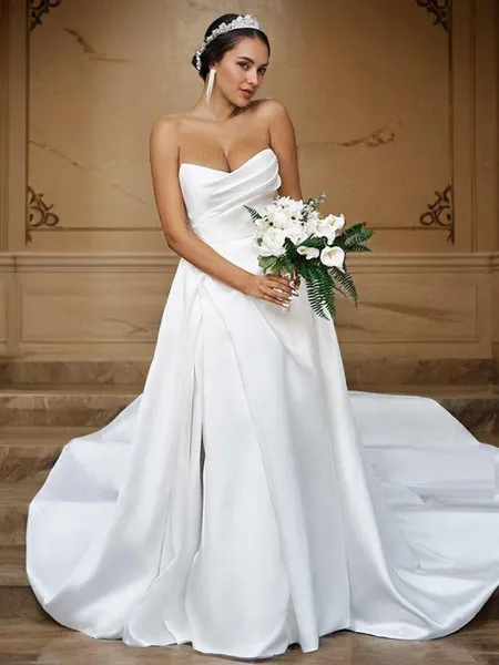 Dazzling A-line Sweetheart...