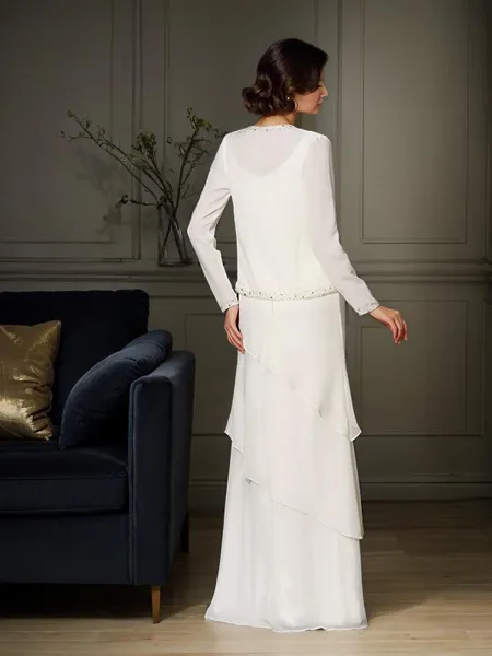 Sheath/Column Chic Scoop...