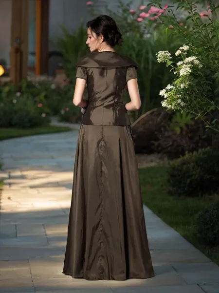 A-line Unique V-Neck Short...