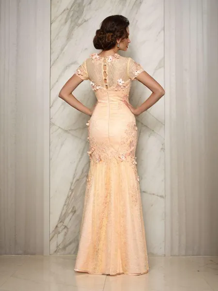 Trumpet/Mermaid Scoop Short...