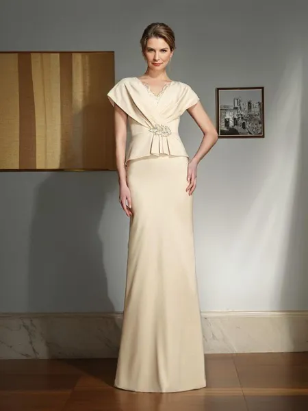 Sheath/Column V-Neck...