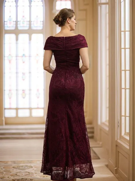 Sheath/Column V-Neck...