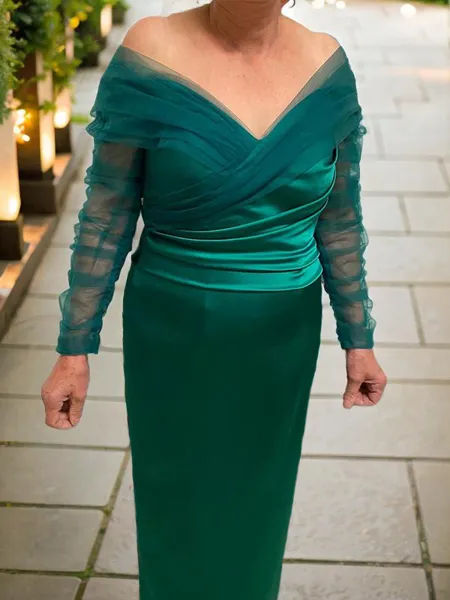 Elegant Sheath/Column...