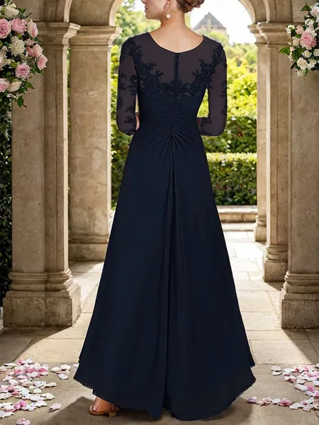 Elegant A-line Scoop 3/4...