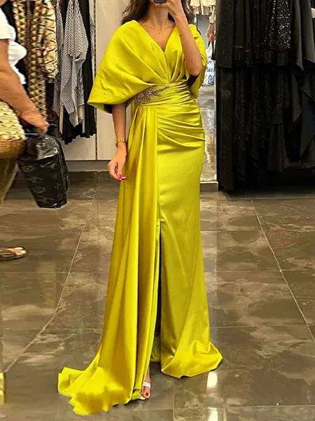 Glamorous Sheath V-Neck 1/2...