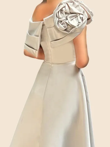 Regal A-line Flower...