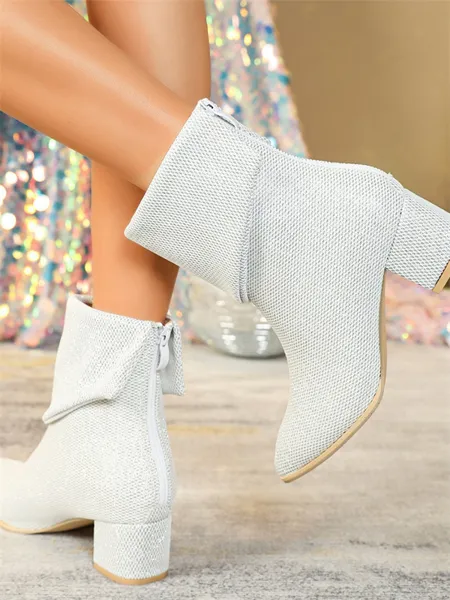 Women's Closed Toe Chunky...