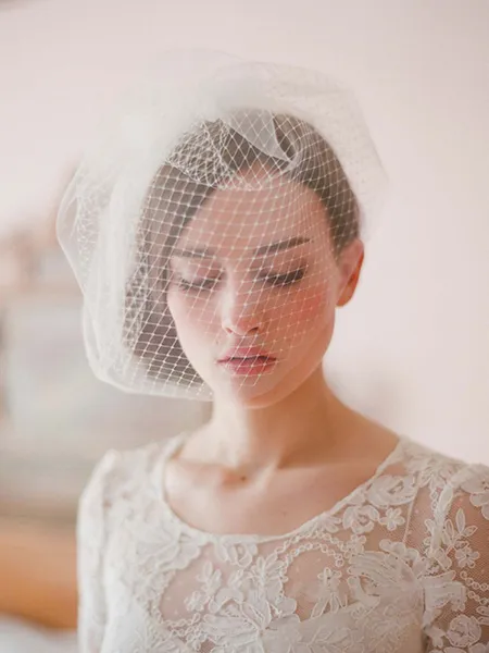 One-tier Cut Edge Birdcage...