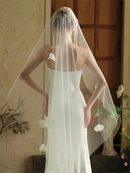 Attractive Tulle One-Tier...