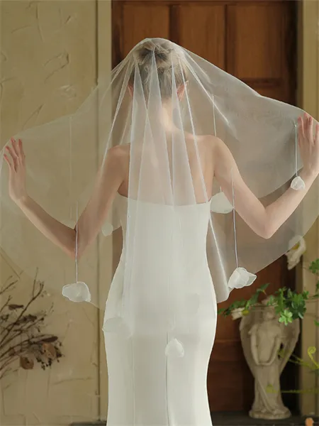 Attractive Tulle One-Tier...