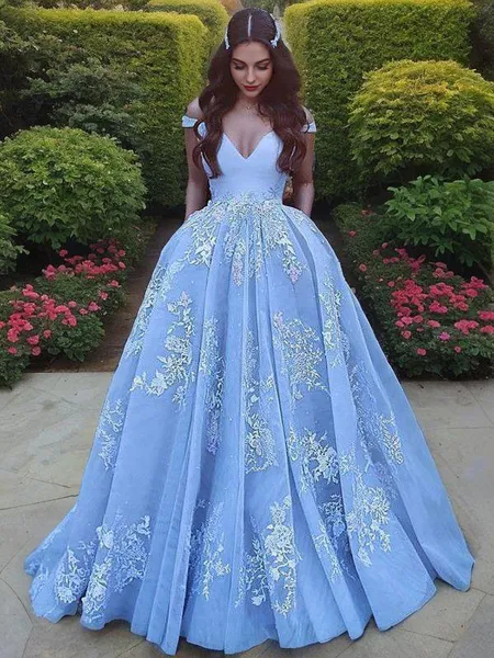 Graceful Ball-Gown Princess...