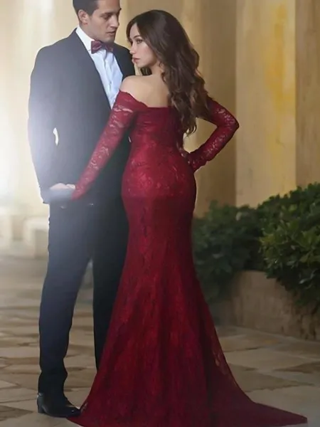 Svelte Trumpet/Mermaid...