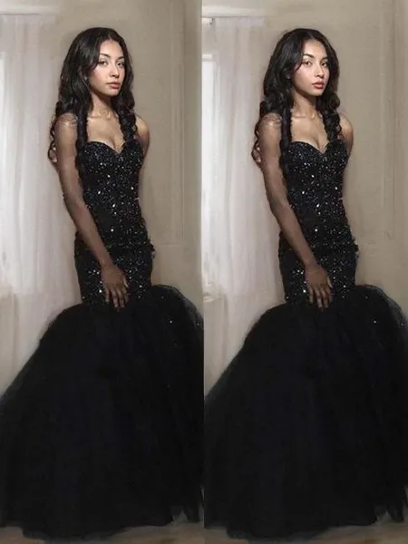 Curvaceous Trumpet/Mermaid...