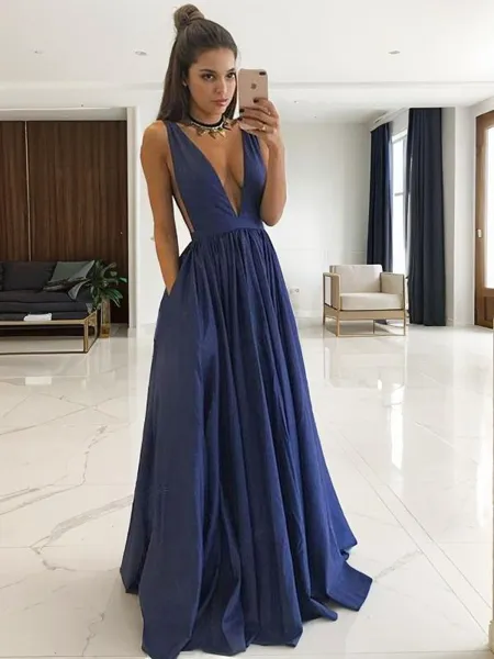 A-line Pretty V-Neck...